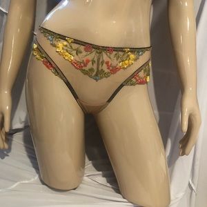 New Victoria’s Secret Dream Angels thong panty (XS) Sheer Floral $59 Vintage NWT